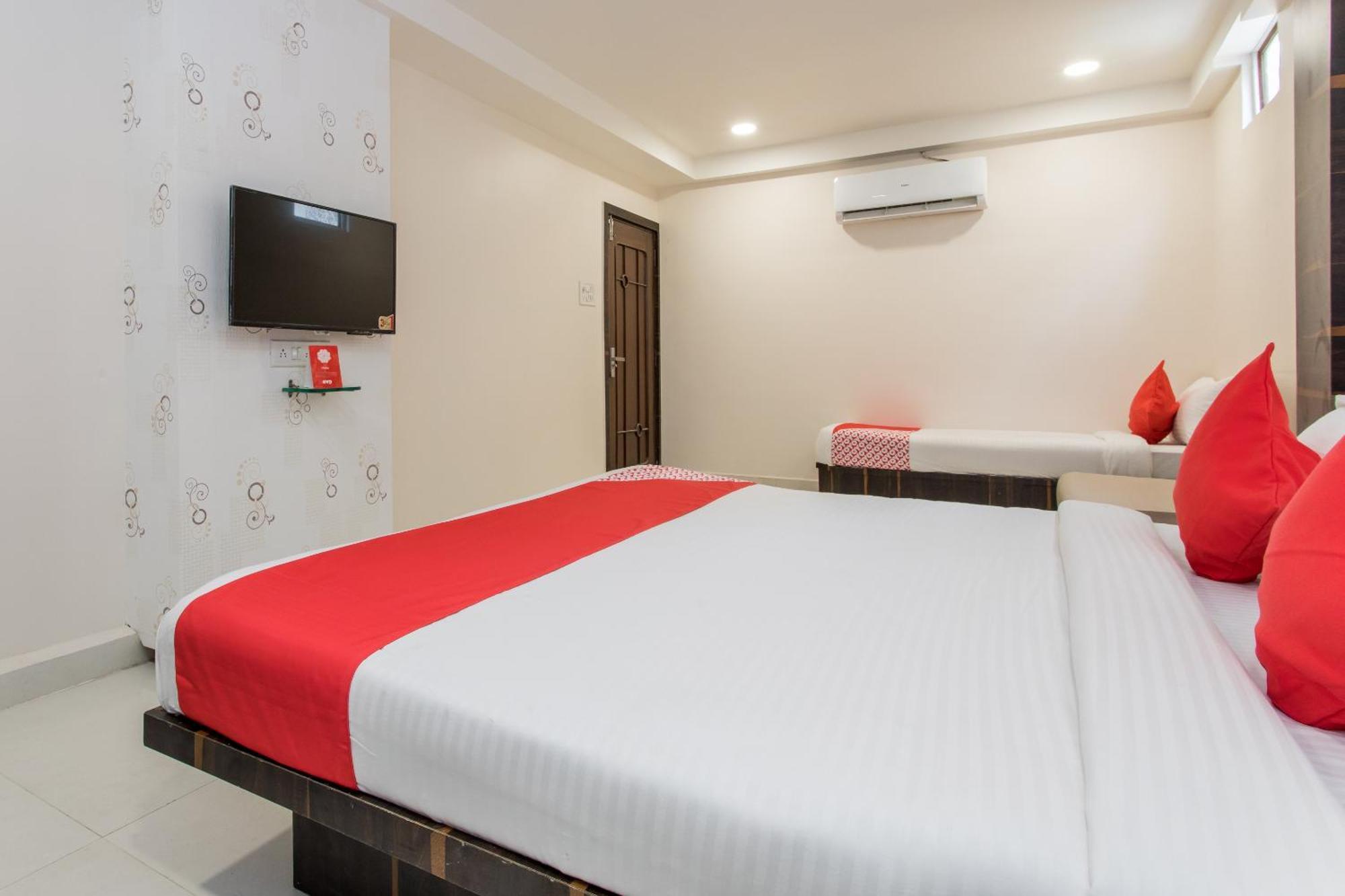 Hotel Galaxy Indore Exterior foto